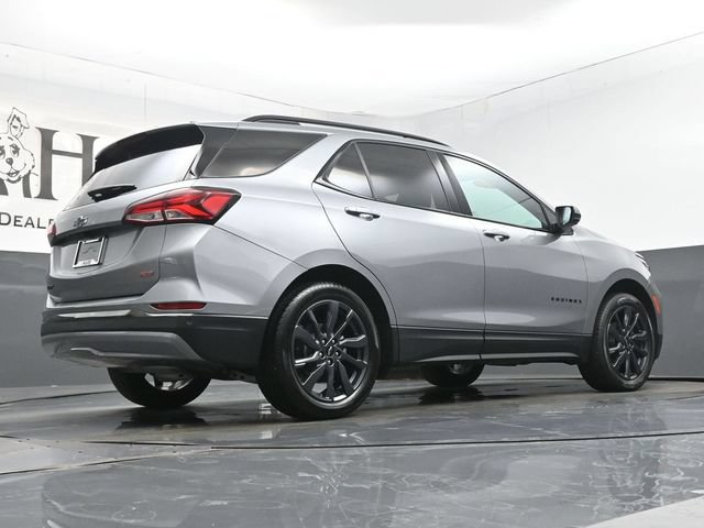 Used 2023 Chevrolet Equinox RS w/ RS Leather Package FWD image 35