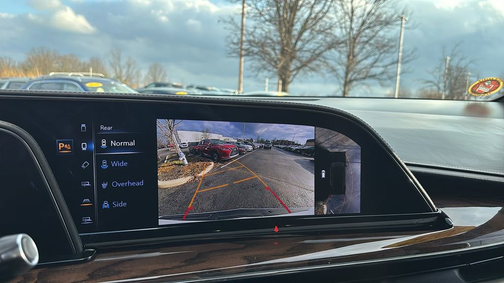 Used 2022 Cadillac Escalade ESV Sport Platinum w/ Heavy-Duty Trailer Package image 23