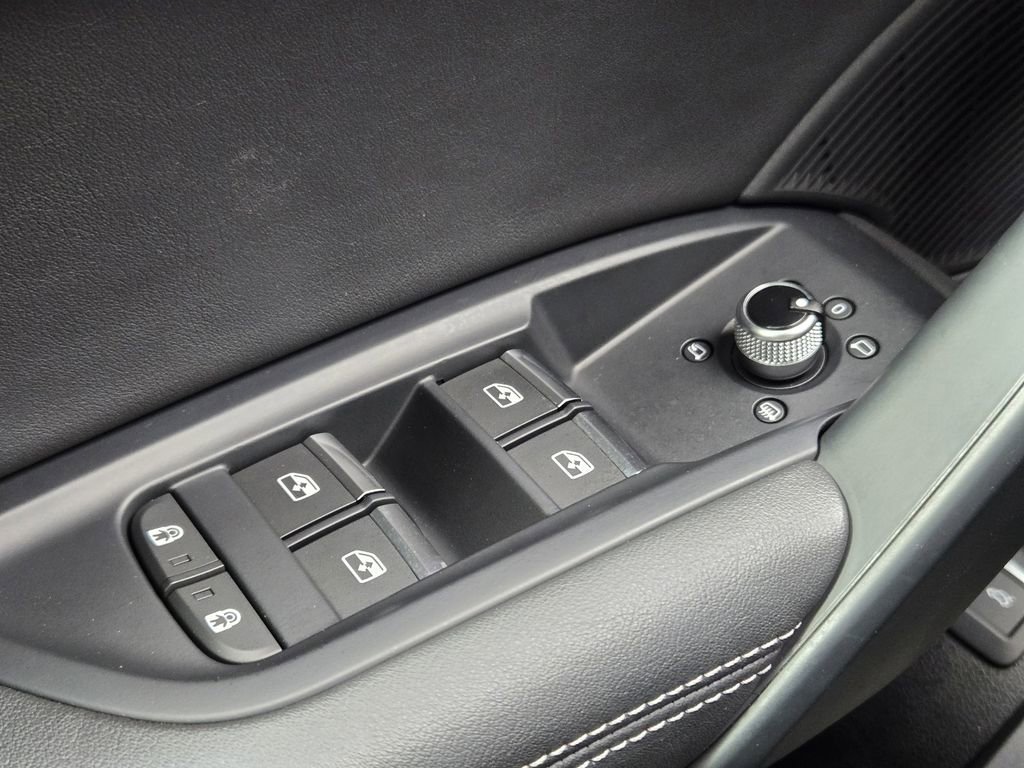 Certified 2023 Audi Q5 2.0T Premium Plus w/ Premium Plus Package image 31