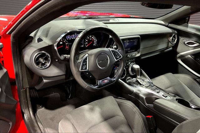 Used 2022 Chevrolet Camaro SS RWD image 16