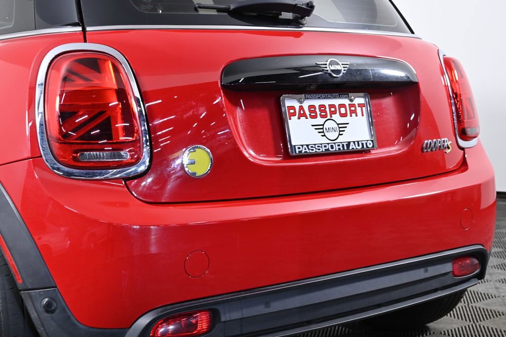 Certified 2023 MINI Cooper SE image 8