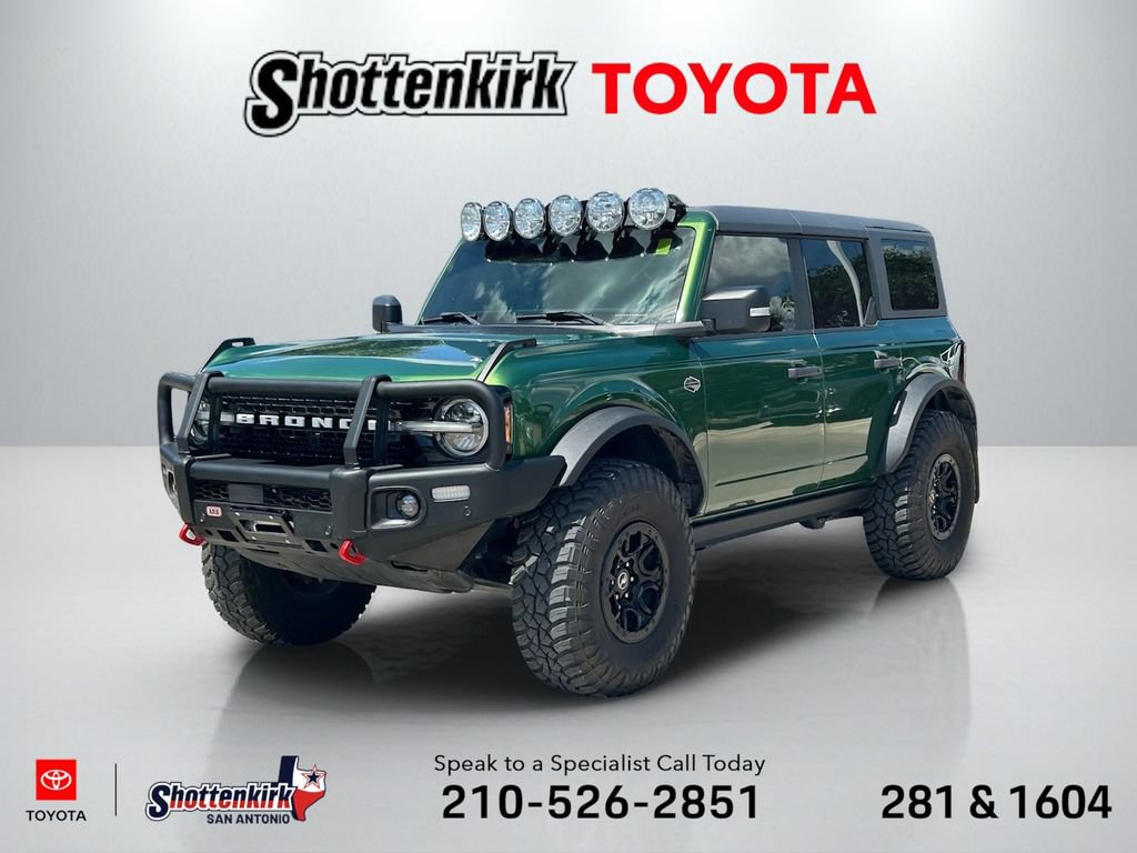 Used 2022 Ford Bronco Wildtrak AWD/4WD image 1