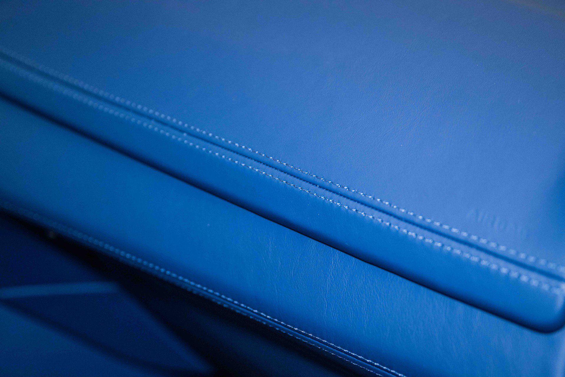 Used 2024 Aston Martin DBX 707 image 38