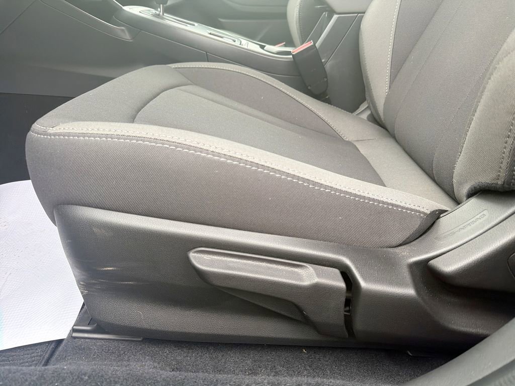 Certified 2024 Subaru Impreza 2.0i image 16