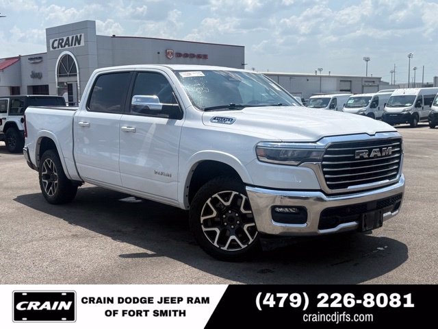 Used 2025 RAM 1500 Laramie AWD/4WD image 1