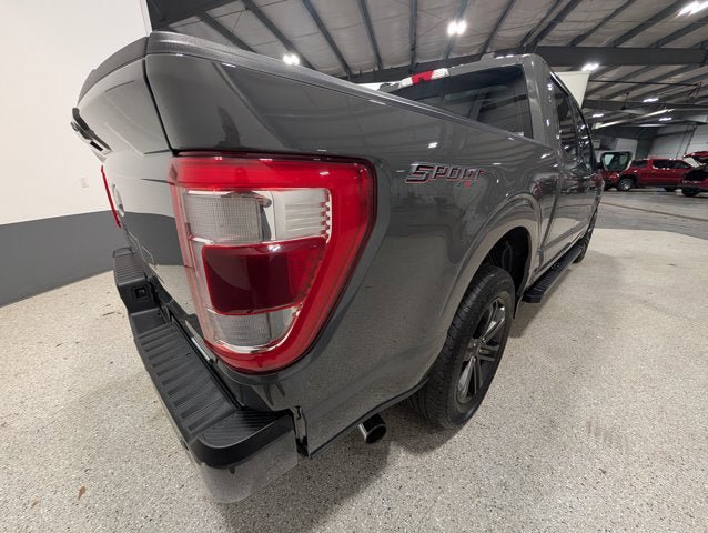 Used 2021 Ford F150 Lariat w/ Equipment Group 502A High AWD/4WD image 3