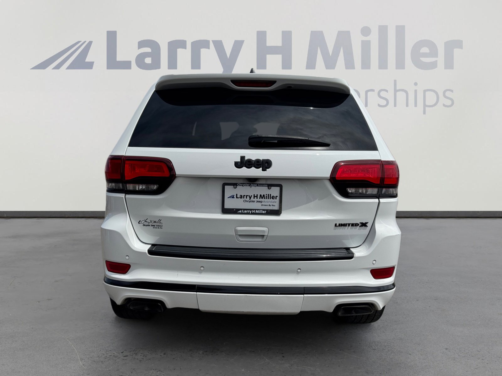 Used 2021 Jeep Grand Cherokee Limited X RWD image 4