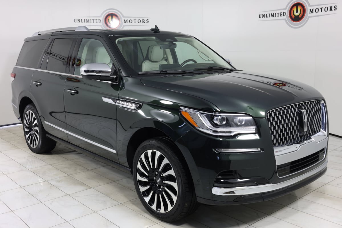 Used 2024 Lincoln Navigator Black Label AWD/4WD image 40