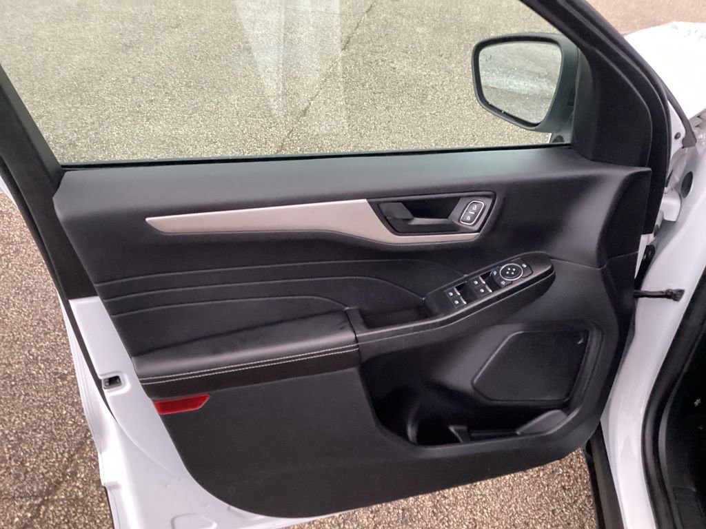 Used 2022 Ford Escape SE w/ Convenience Package image 20