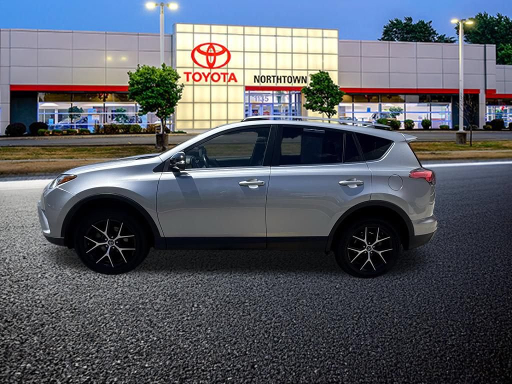 Used 2018 Toyota RAV4 SE w/ Power Extra Value Package AWD/4WD image 2