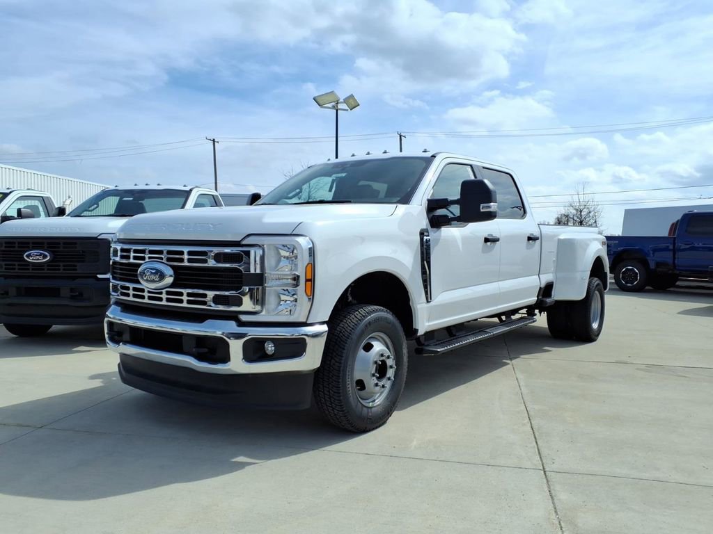 New 2026 Ford F350 XLT