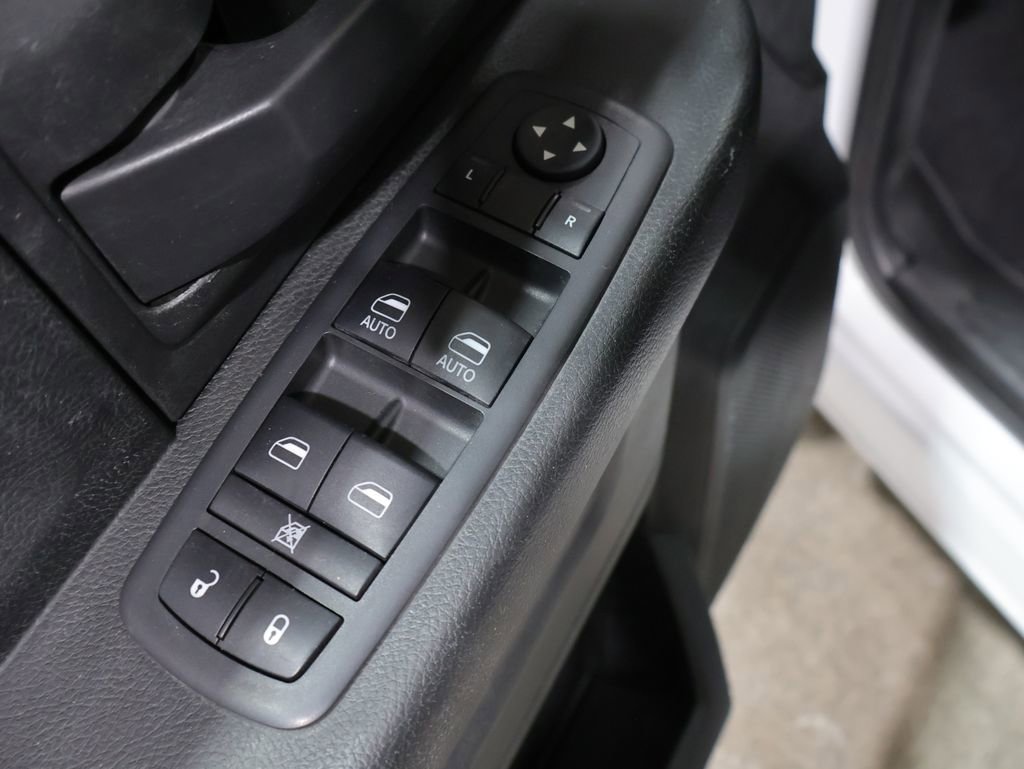 Used 2019 RAM 1500 Tradesman w/ Tradesman SXT Package image 14