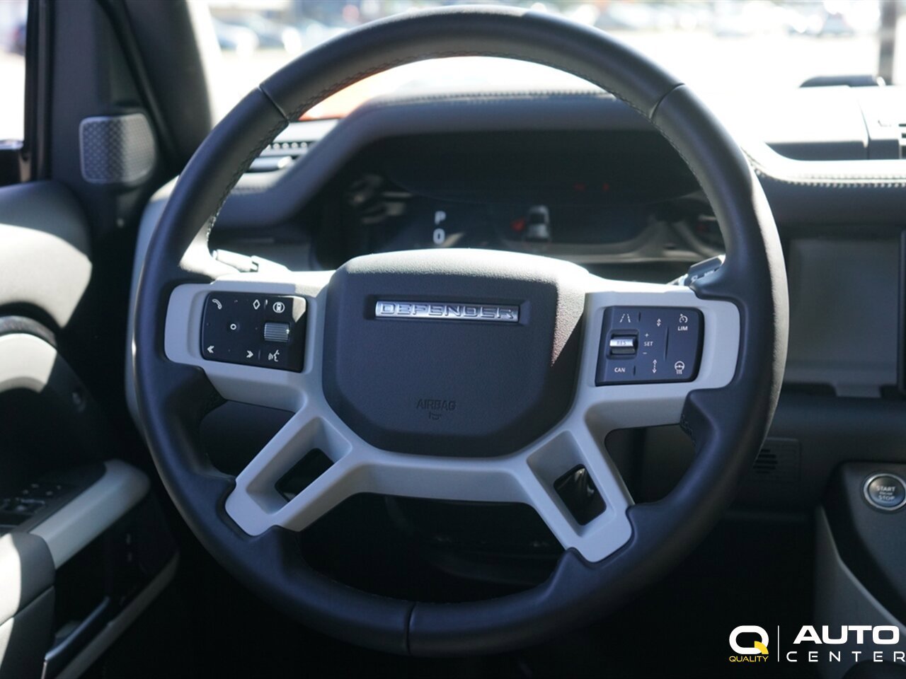 Used 2024 Land Rover Defender 110 S image 18