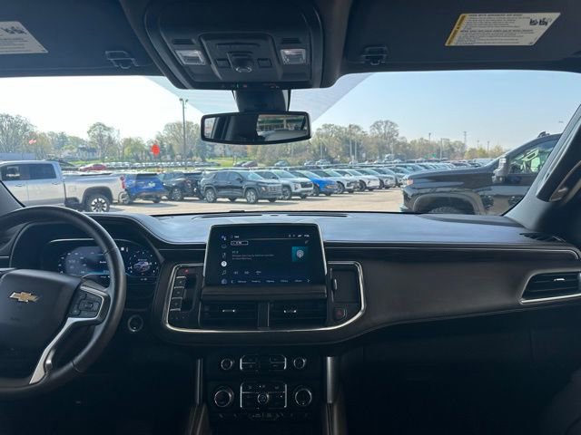 Used 2022 Chevrolet Tahoe LT w/ Luxury Package AWD/4WD image 21