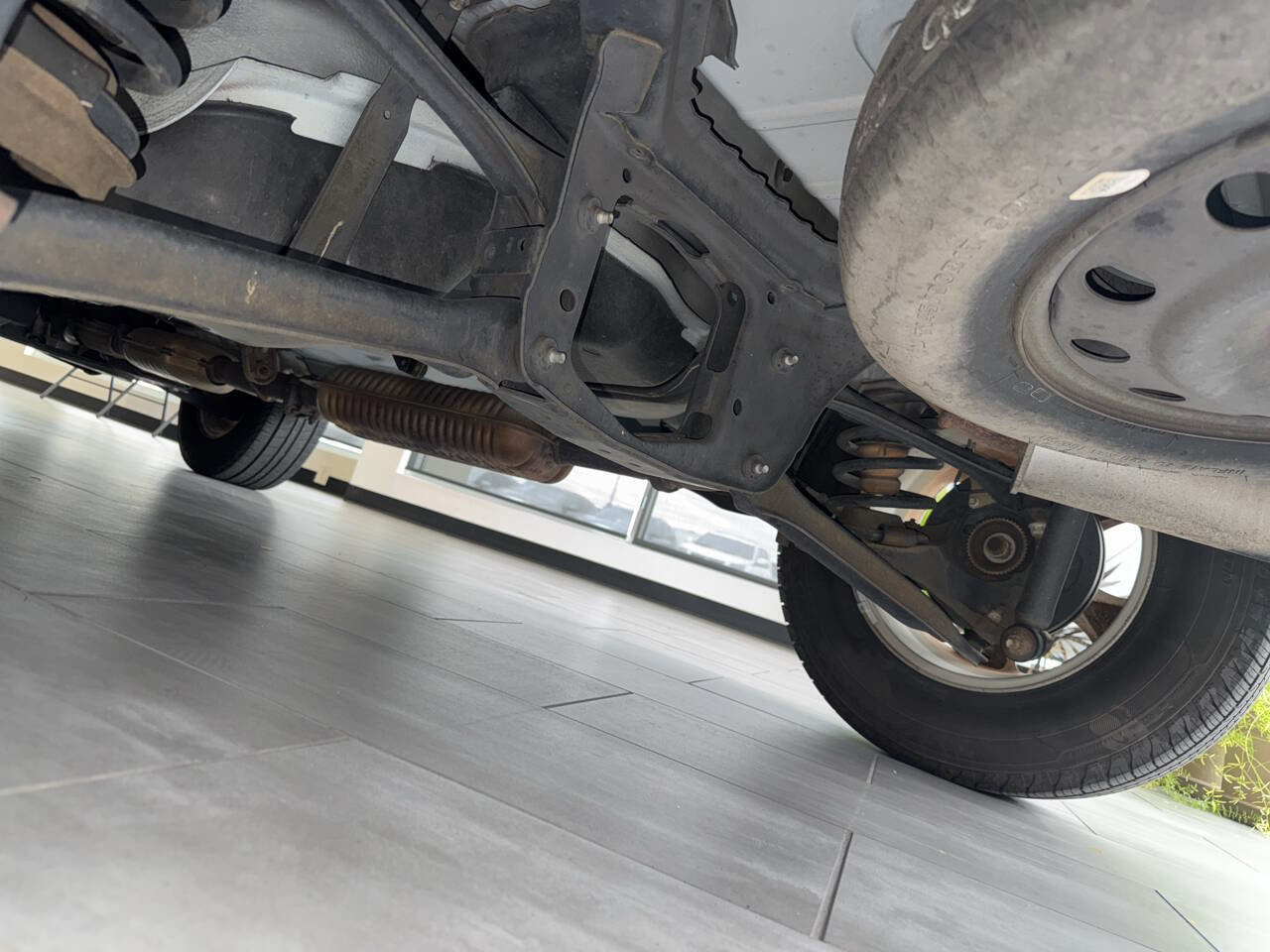 Used 2006 MAZDA Tribute I image 15