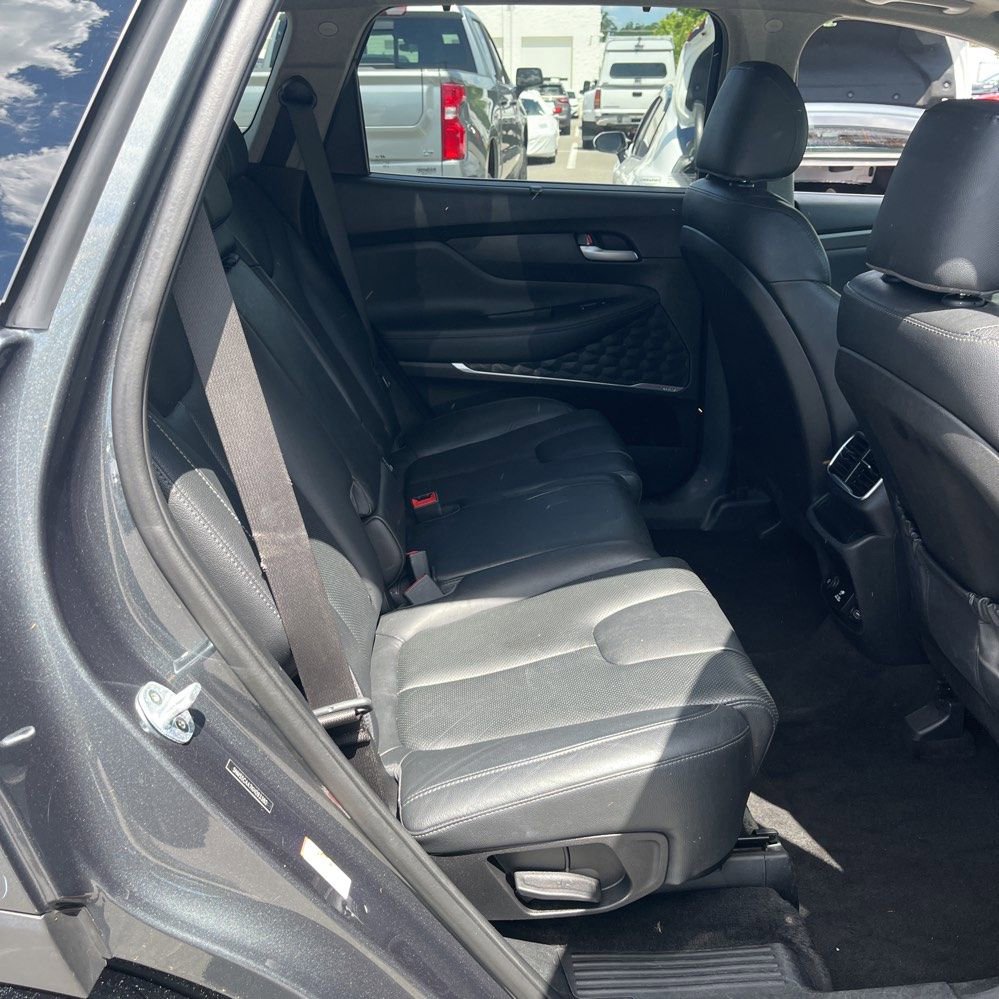 Used 2019 Hyundai Santa Fe AWD w/ Cargo Package image 14