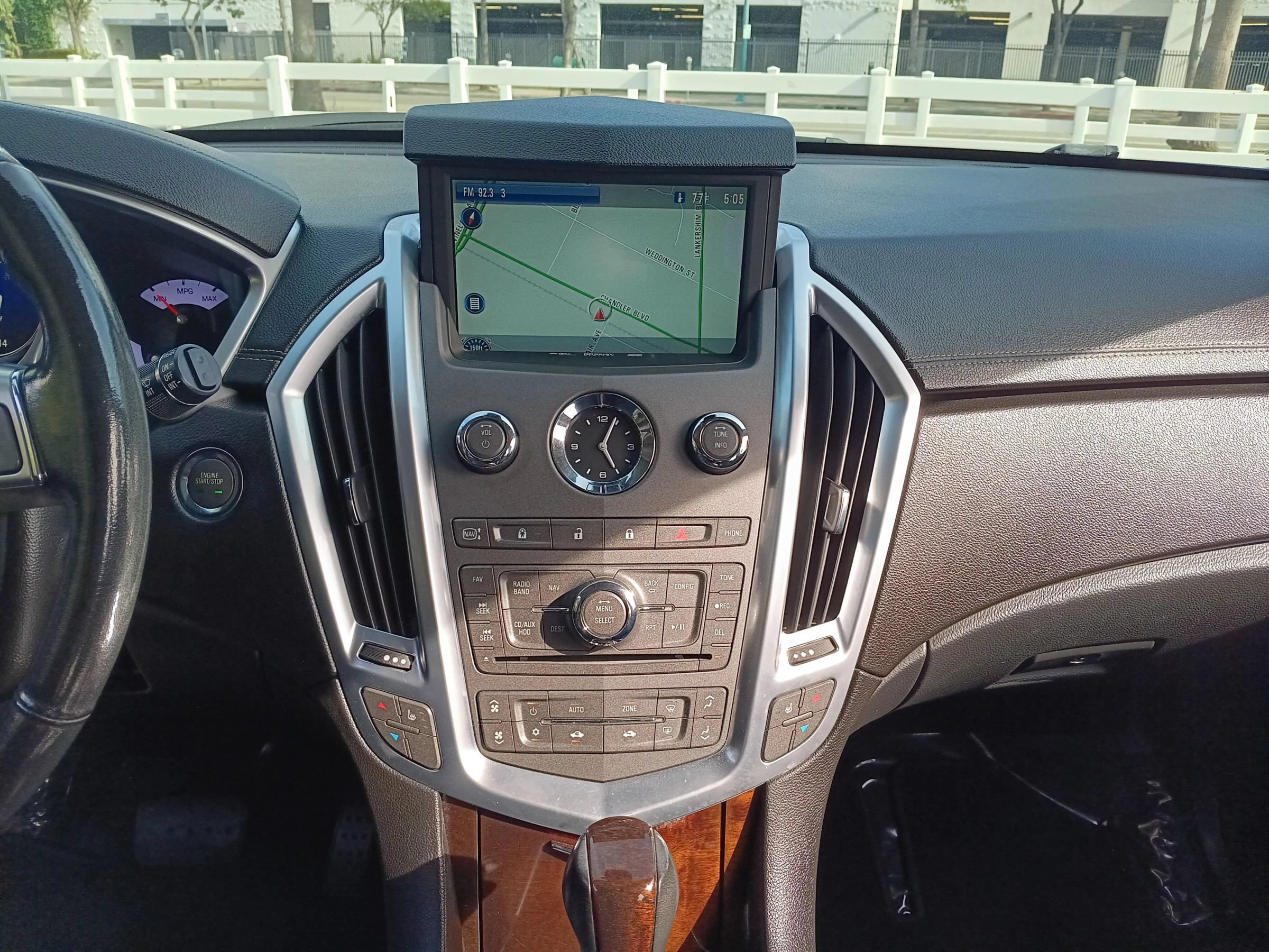 Used 2012 Cadillac SRX Performance FWD image 18