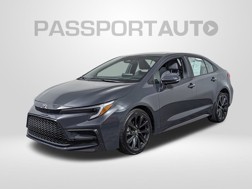 Used 2024 Toyota Corolla SE image 1