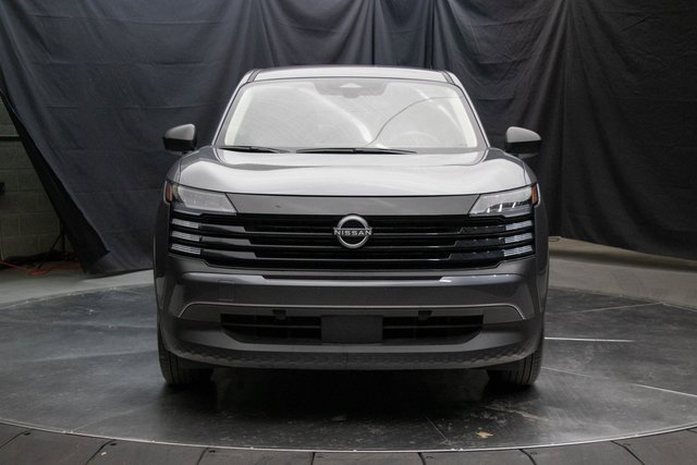 Used 2025 Nissan Kicks S image 4