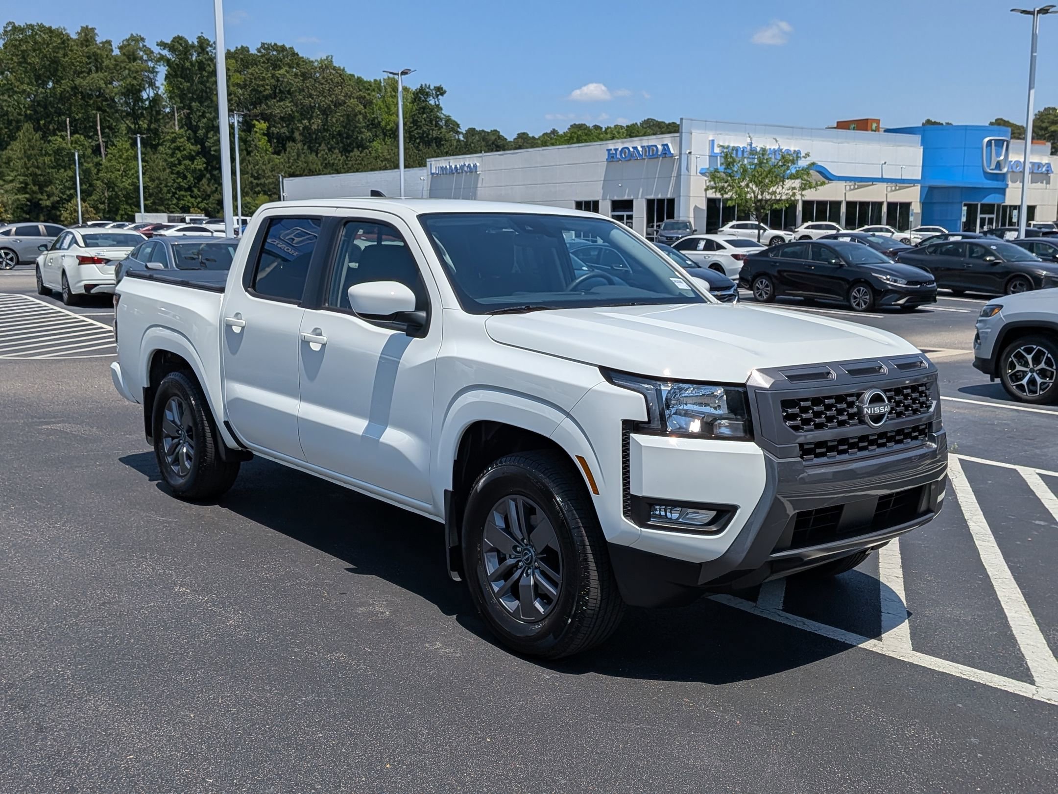 Used 2025 Nissan Frontier SV w/ SV Convenience Package RWD image 1