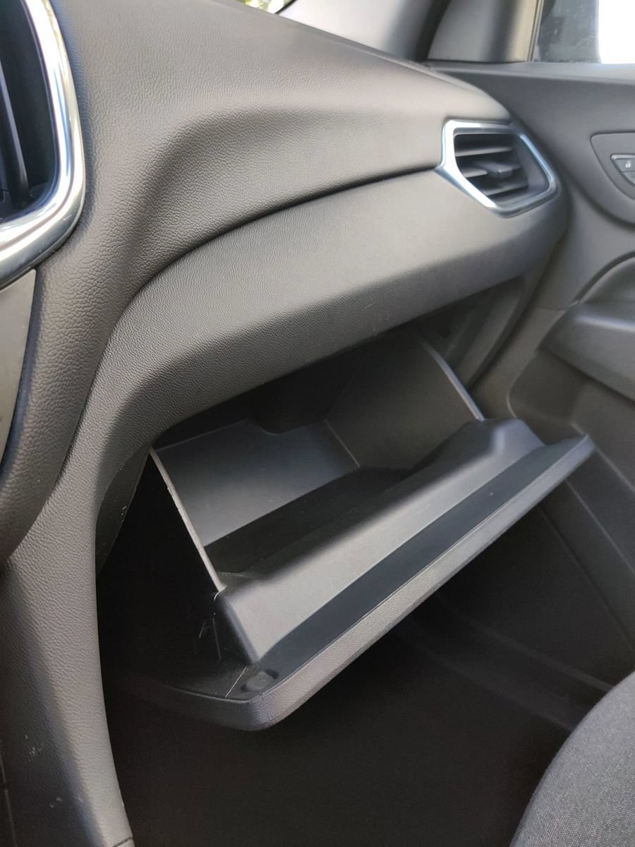Used 2022 Chevrolet Equinox LT FWD image 29