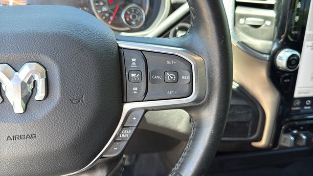 Used 2024 RAM 2500 Laramie w/ Safety Group AWD/4WD image 17