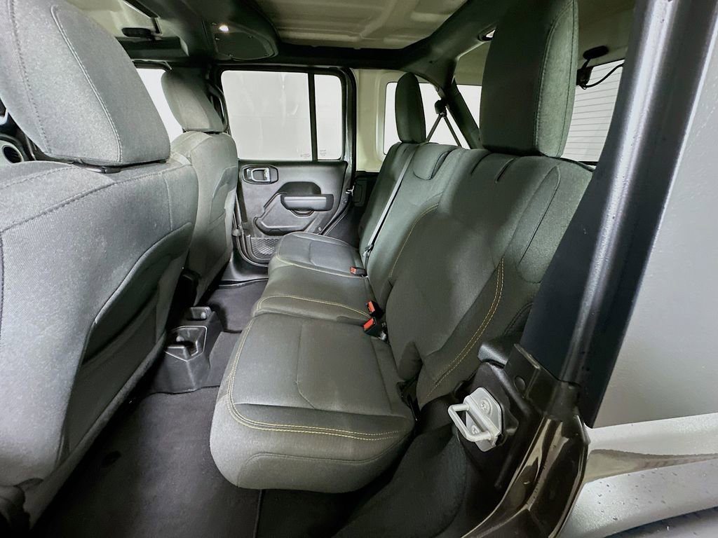 Used 2024 Jeep Wrangler Sport S image 14