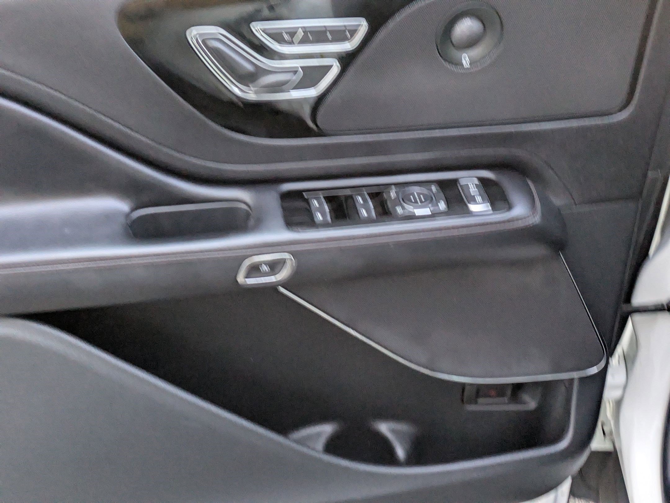 Used 2022 Lincoln Aviator Reserve w/ Elements Package Plus image 14