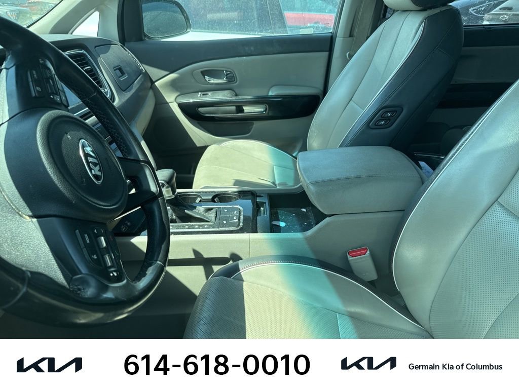 Certified 2017 Kia Sedona EX FWD image 8