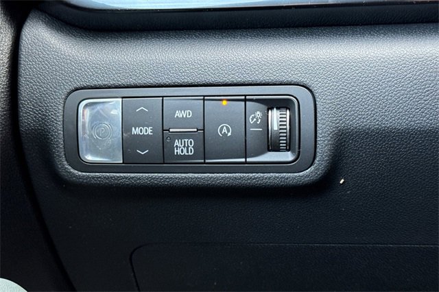 New 2026 GMC Terrain AT4 w/ LPO, Floor Liner Package image 31