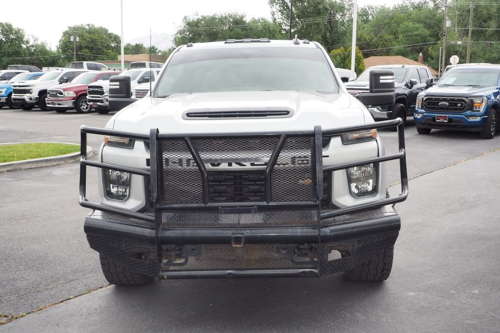 Used 2021 Chevrolet Silverado 2500 Custom w/ Custom Value Package AWD/4WD image 2