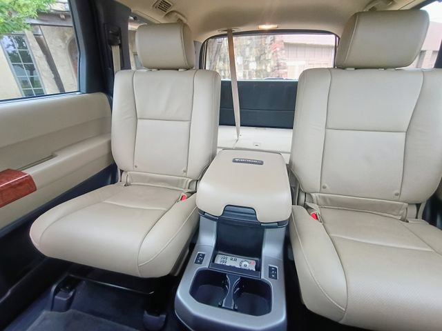 Used 2018 Toyota Sequoia Platinum AWD/4WD image 53