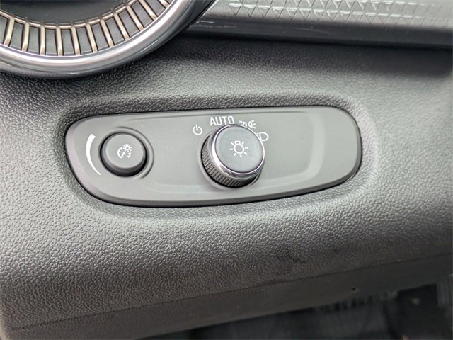 New 2026 Chevrolet Trax ACTIV w/ Sunroof Package image 13