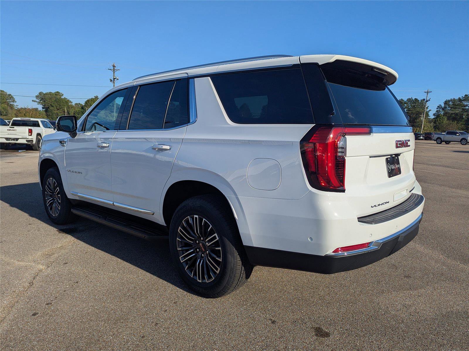 New 2026 GMC Yukon Elevation image 5