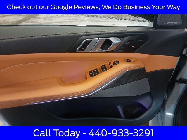 Used 2025 BMW X5 M60i image 25