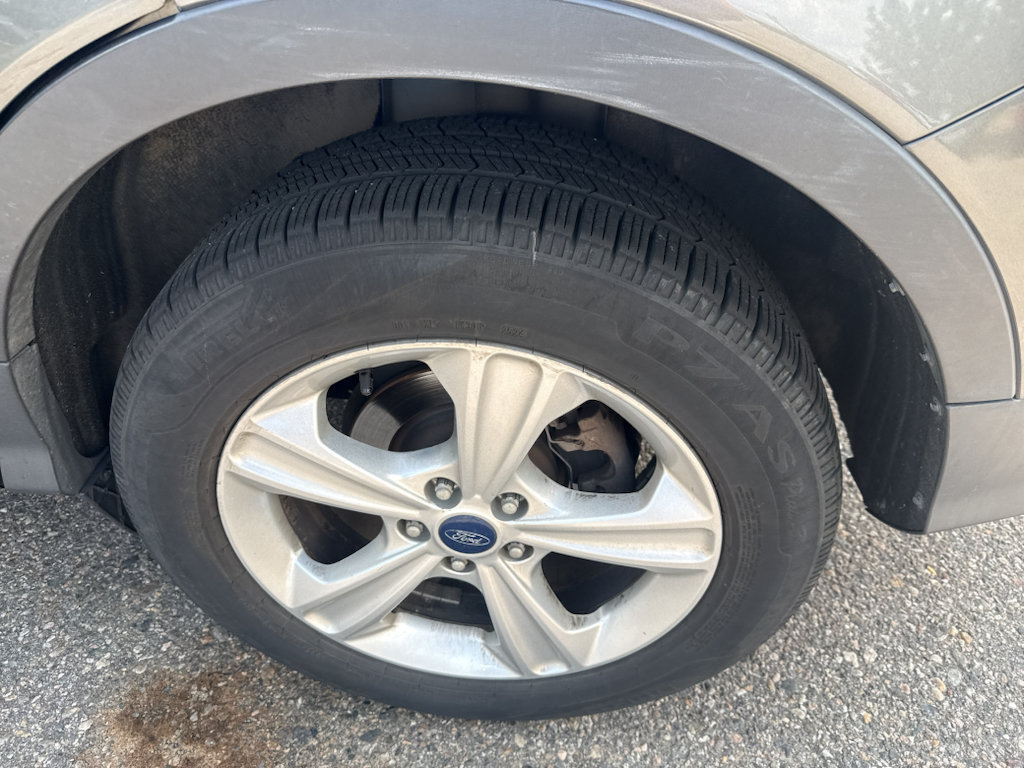 Used 2014 Ford Escape SE w/ Equipment Group 201A AWD/4WD image 7