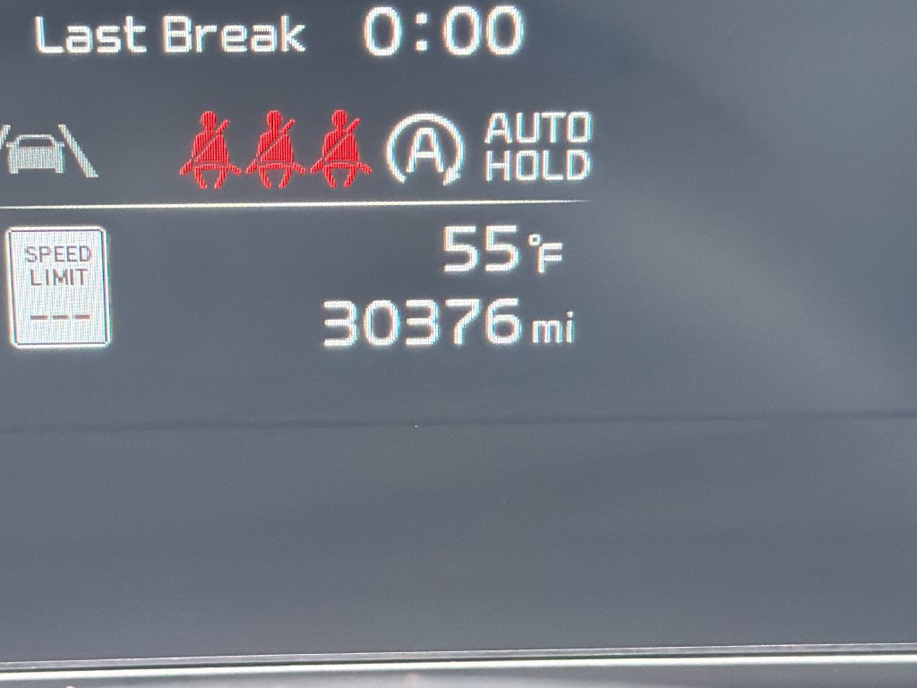 Used 2023 Kia Sportage X-Line w/ X-Line Premium Package AWD/4WD image 4