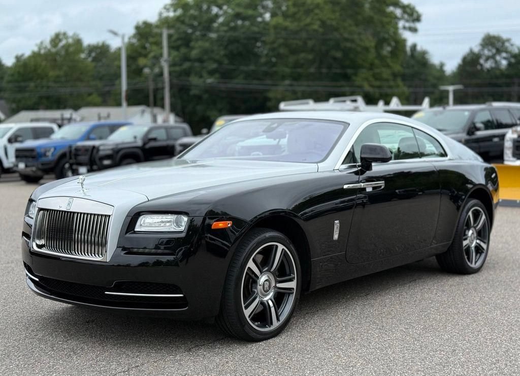 Used 2015 Rolls-Royce Wraith RWD image 13