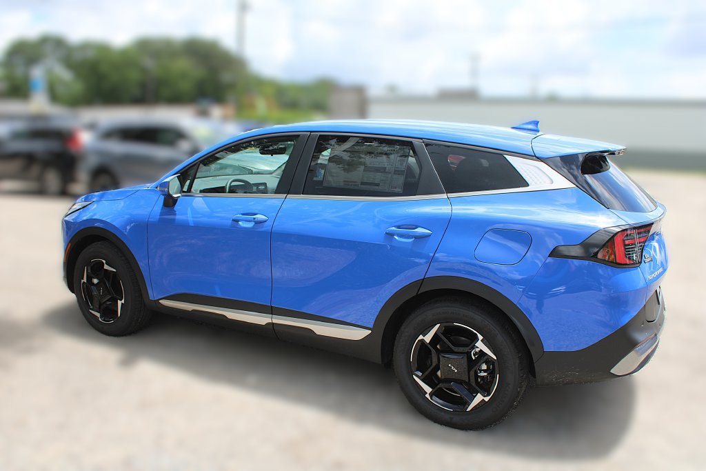 New 2026 Kia Sportage EX w/ EX Panorama Roof Package FWD image 13