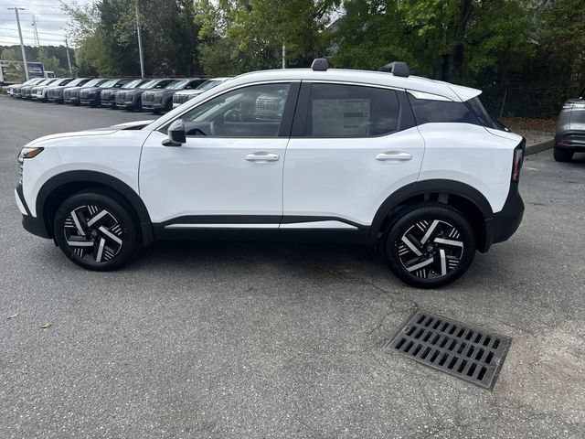 New 2026 Nissan Kicks SV w/ Cold Weather Package FWD image 8