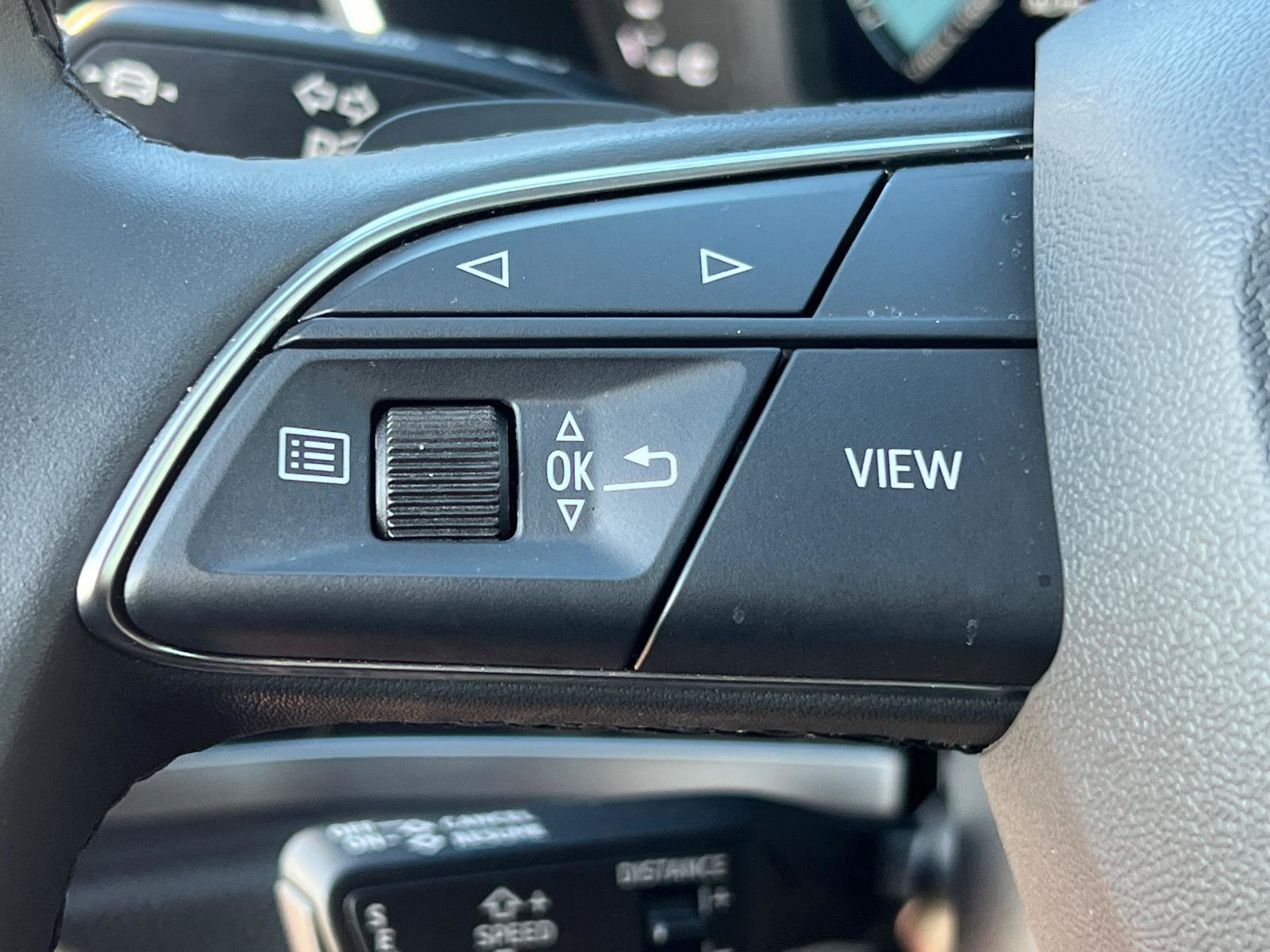 Certified 2025 Audi Q3 2.0T Premium w/ Black Optic Sport Package image 25