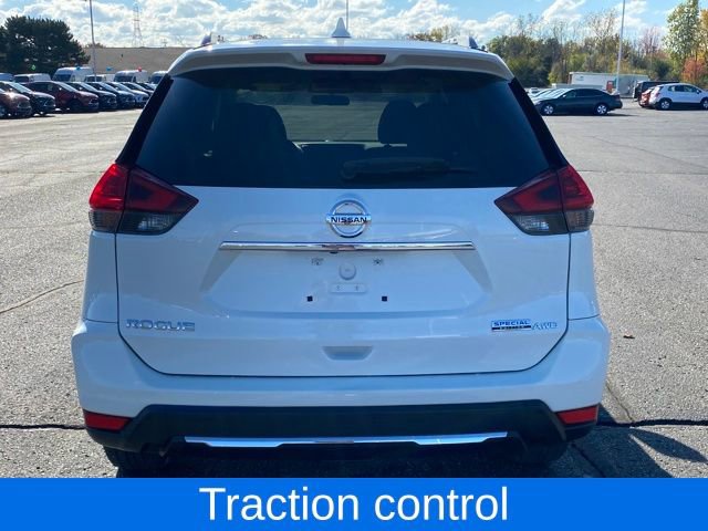 Used 2020 Nissan Rogue SV image 5