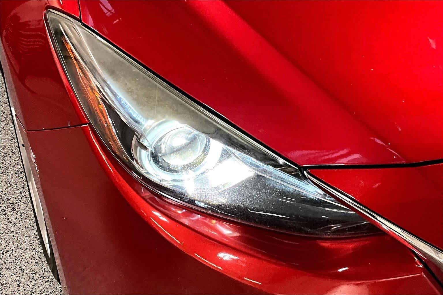 Used 2016 MAZDA MAZDA3 s Grand Touring w/ Technology Package FWD image 29