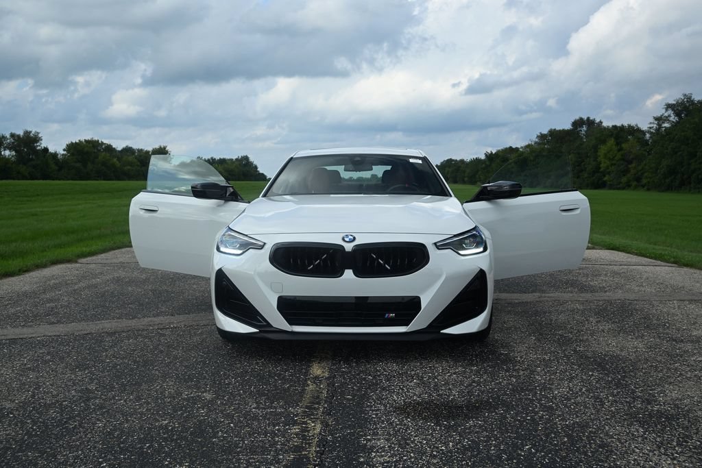 Used 2026 BMW M240i xDrive Coupe AWD/4WD image 10