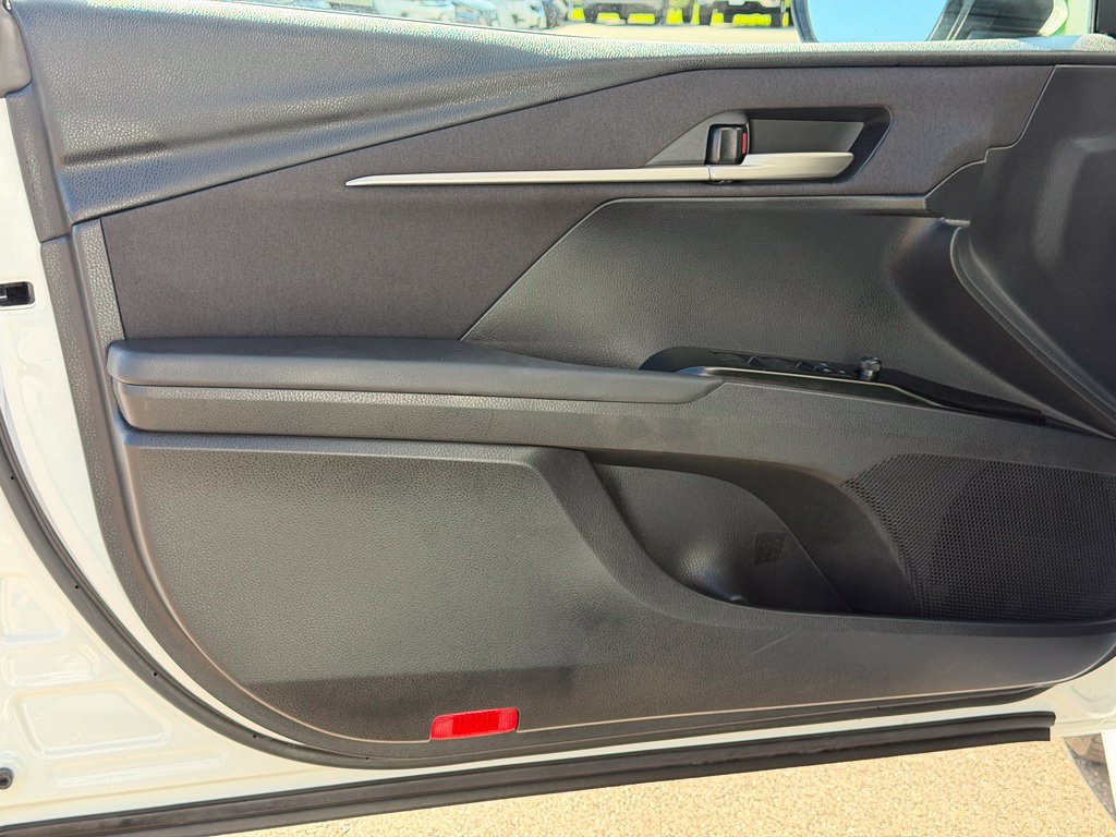 Used 2025 Toyota Camry LE FWD image 22