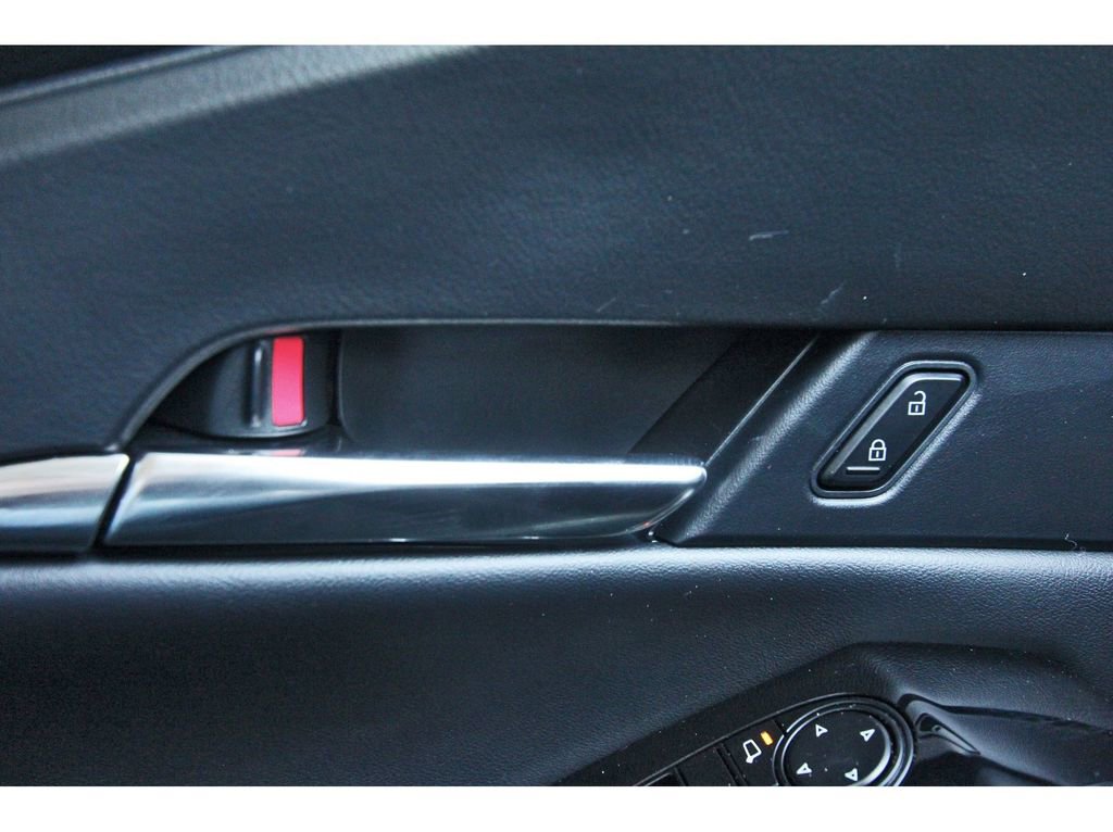 Certified 2025 MAZDA CX-30 AWD 2.5 S w/ Preferred Package image 21