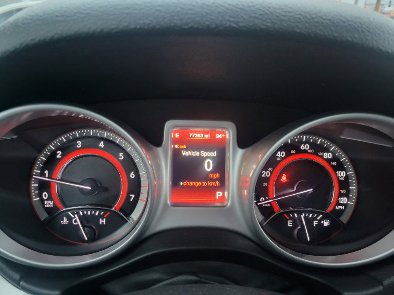 Used 2017 Dodge Journey SXT w/ Safe & Sound Group image 38