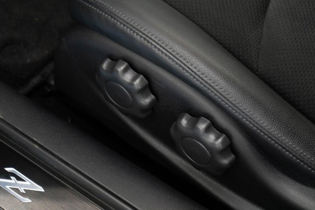 Used 2024 Nissan Z Performance w/ Floor Mat Package image 24