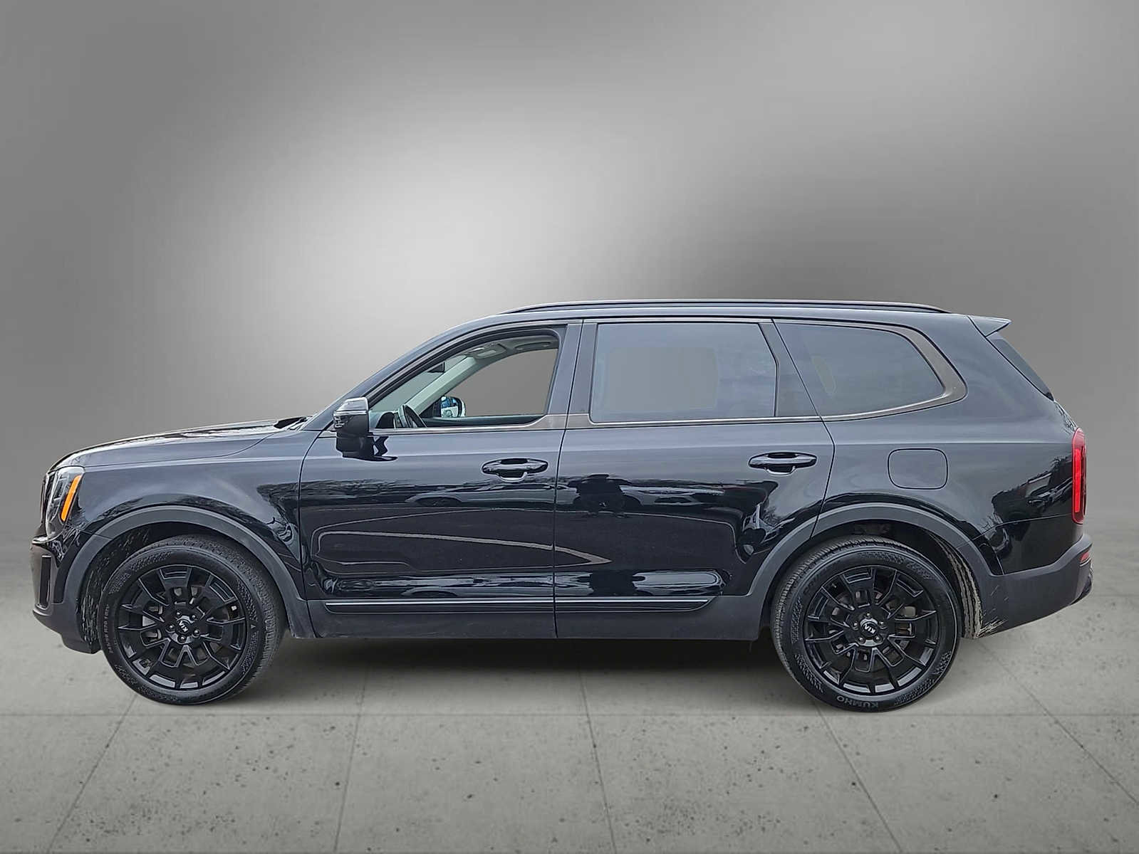 Used 2022 Kia Telluride EX w/ EX Premium Package image 5