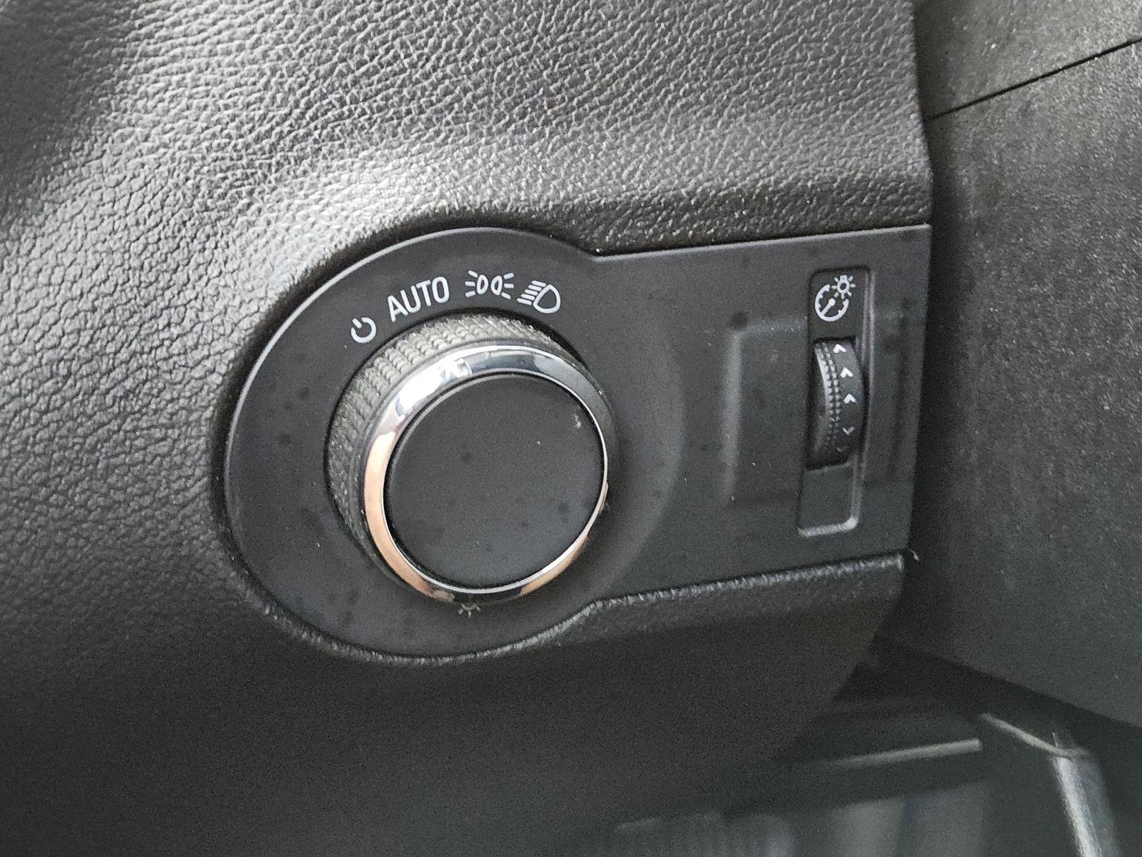 Used 2011 Chevrolet Camaro SS image 15